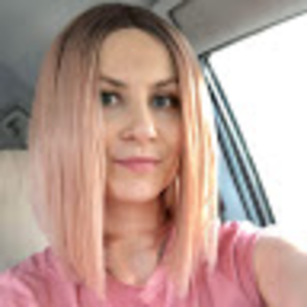 Meet your Posher, Marina